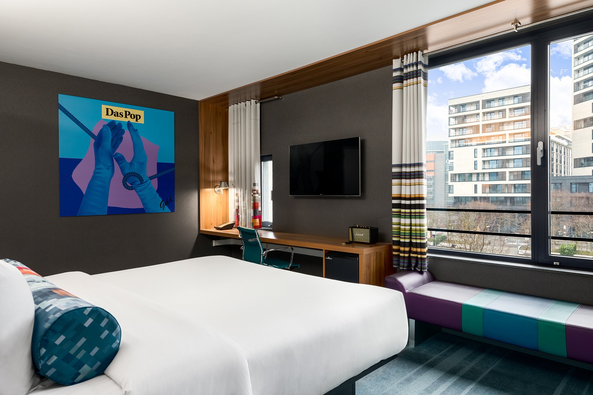 EXTENDAM, Schroder Real Estate Hotels (division de Schroder Real Estate formée suite à l’acquisition d’Algonquin Management Partners) et un fonds dédié à l’hôtellerie annoncent l’acquisition conjointe de l’hôtel Aloft Brussels Schuman, un pionnier en Europe de l’hôtellerie de bureau lifestyle ainsi qu’un des meilleurs établissements de la capitale belge. Ouvert en 2010, l’hôtel dispose de…