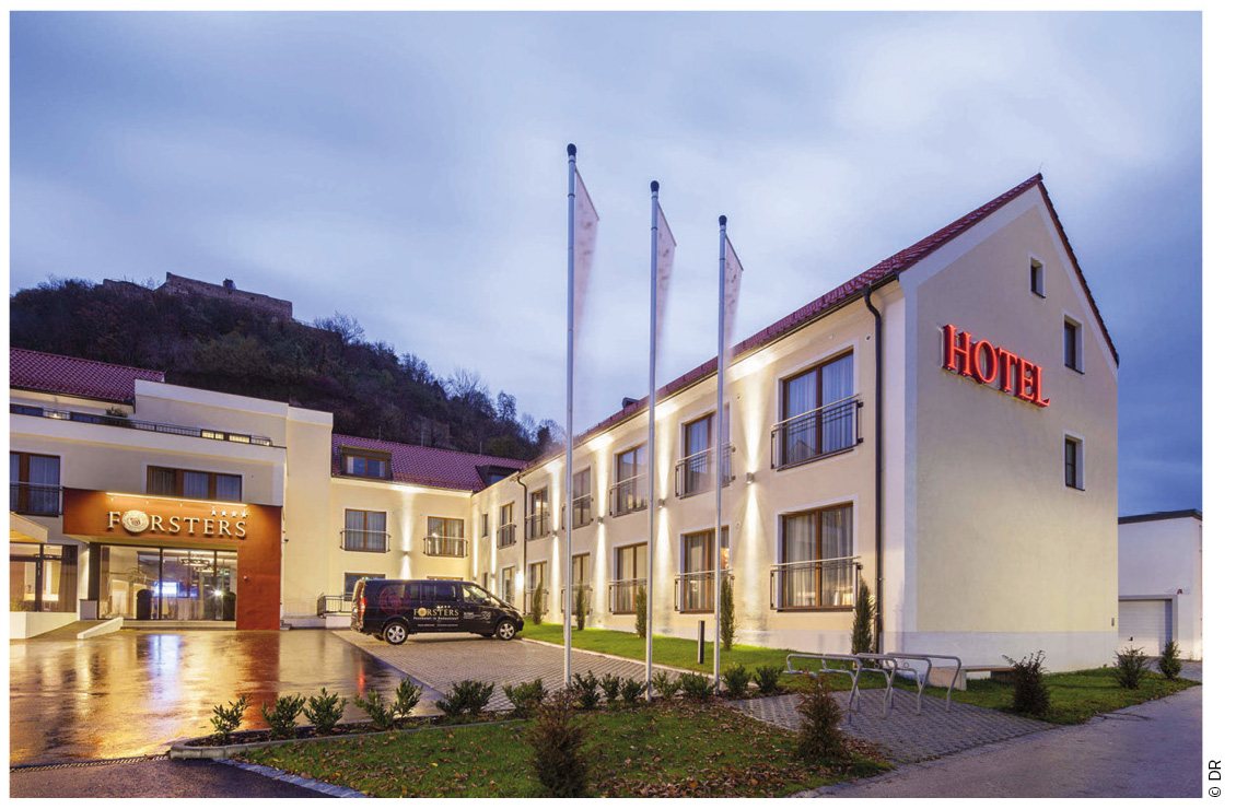 EXTENDAM poursuit son développement européen avec l’acquisition des murs et du fonds de commerce de l’hôtel Forsters Posthotel à Donaustauf, un quartier du Haut Palatinat de Ratisbonne, au pied du Walhalla. Situé dans une zone économique dynamique et attractive, l’établissement capte une clientèle corporate et MICE* importante et régulière. Il se situe en effet au carrefour bavarois reliant les…