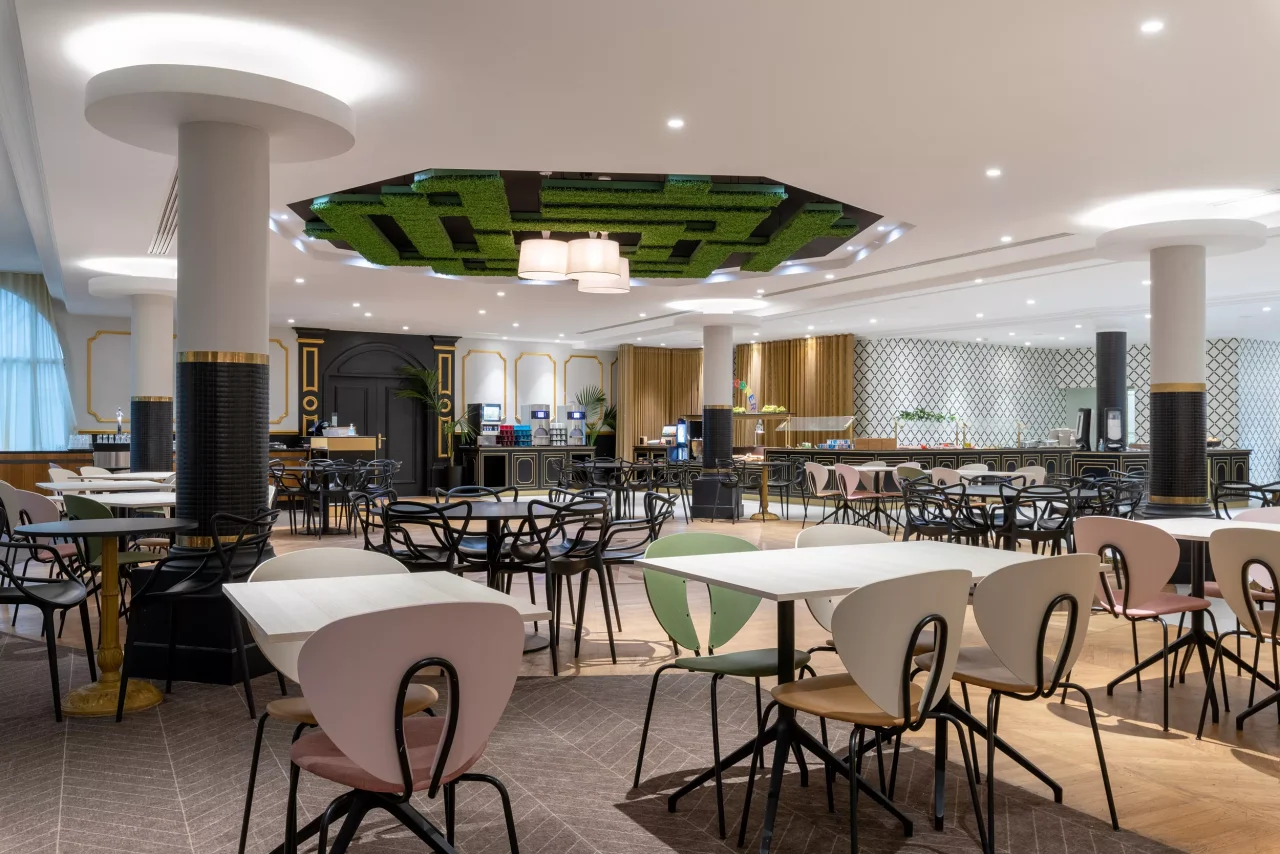 2207 01 24 dreamcastle 2500px srgb bd