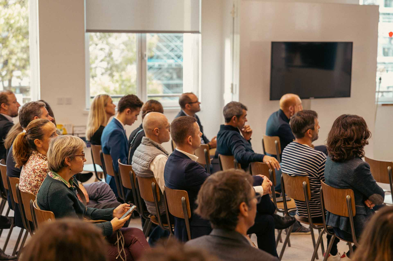 640726405af5e96212cfeb11 8I8A4138 LD