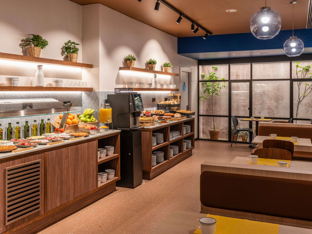 8521 br 00 p 2048x1536