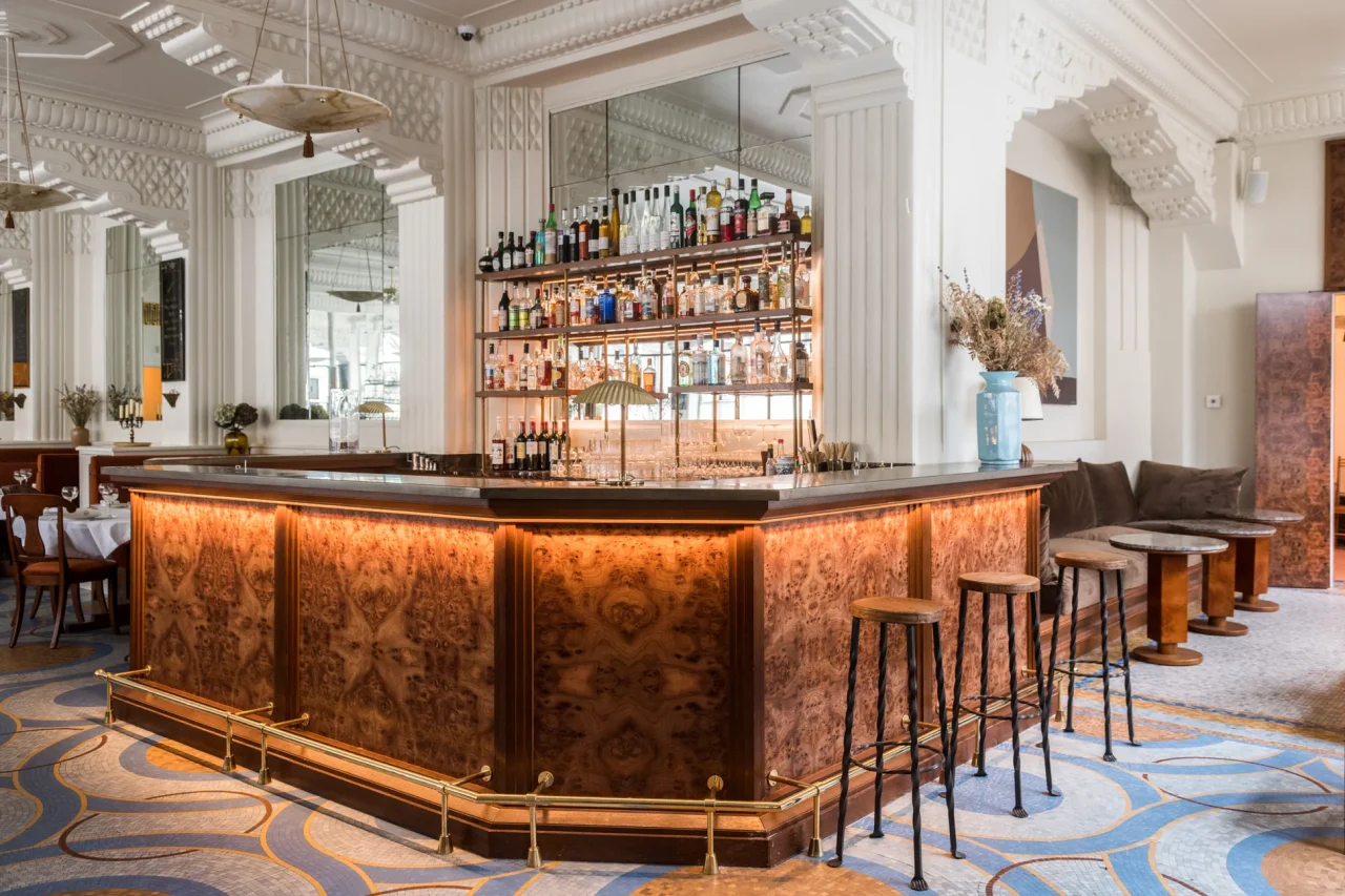 hotel rochechouart 10