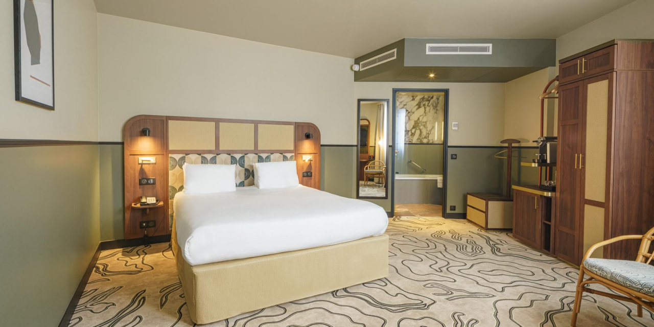 voco clichy 8794702618 2x1