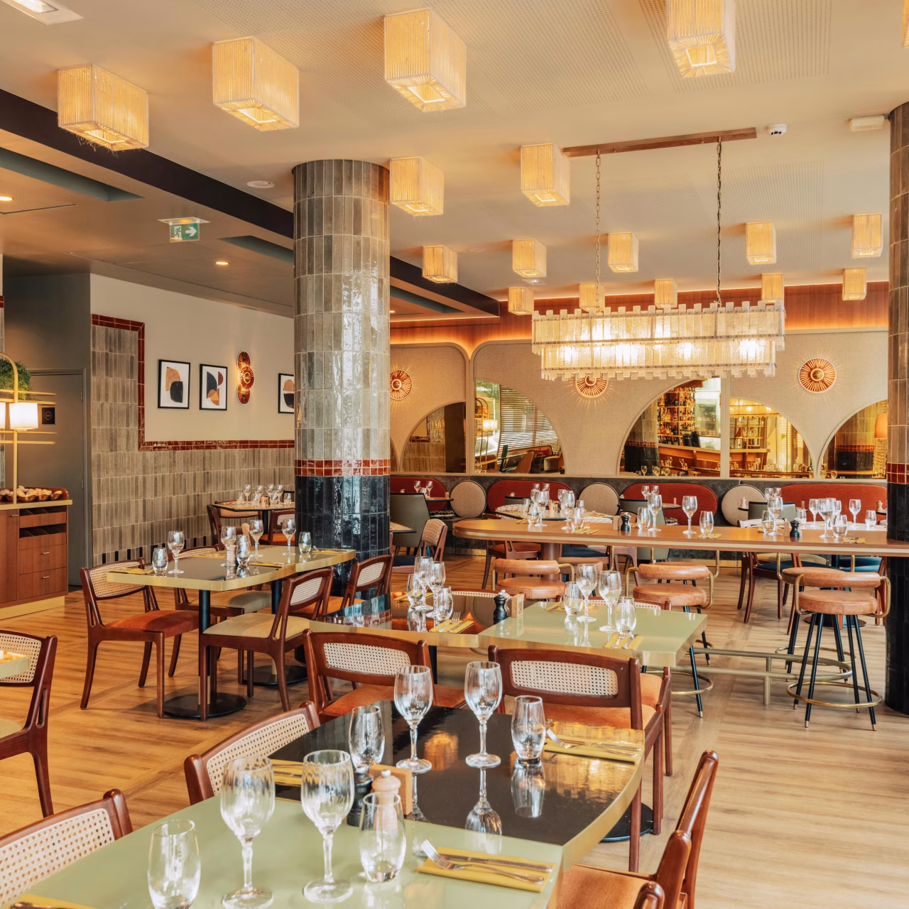 voco clichy 9924859106 1x1